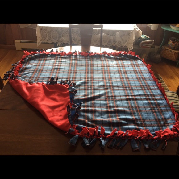 Homemade 4-H Tie Blankets - Picture 1 of 5